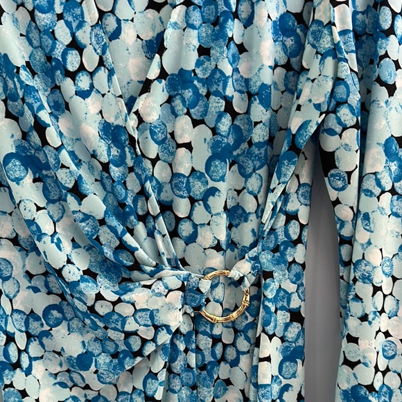 Blue Patterned Dress - Picture 4 of 6